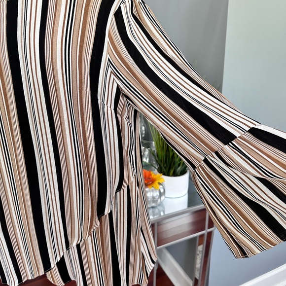 Apt. 9 Black & Brown Top - Picture 8 of 8